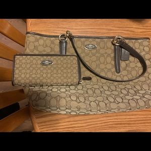 Coach purse & matching wallet